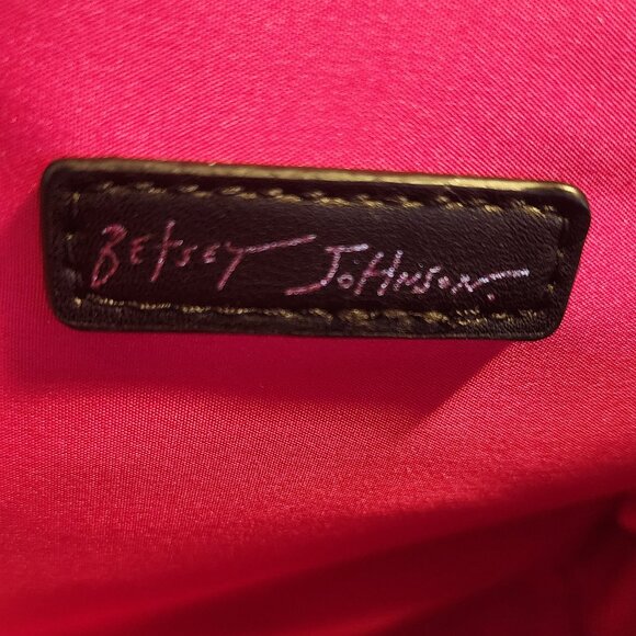 Betsey Johnson Oh Snap Kitsch polaroid camera crossbody bag purse - Picture 10 of 13